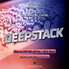 Ein professioneller Pokerspieler setzt Chips in einen großen Pot während eines spannenden Deepstack-Turniers.